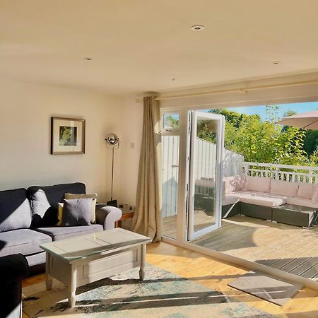 Nola Lodge Cirencester Exterior foto